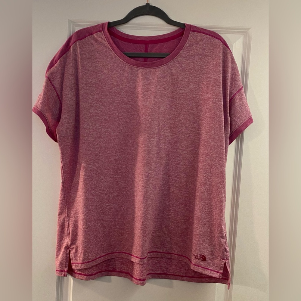 The North Face T-Shirt Short Sleeve Tee Pink Dri-Fit Sz XL Gently Used Condition
